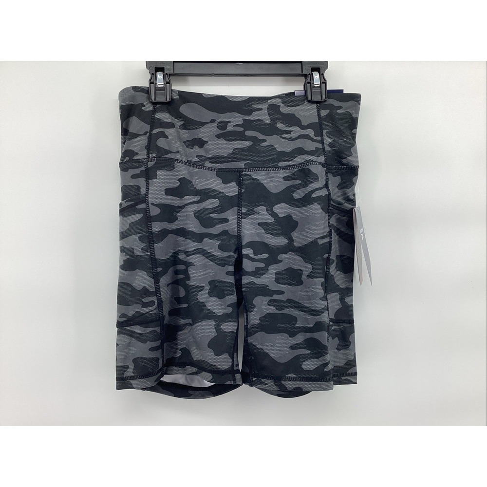 Reebok Fitted Cycling Printed HighRise Short Black Camo Print size Medium